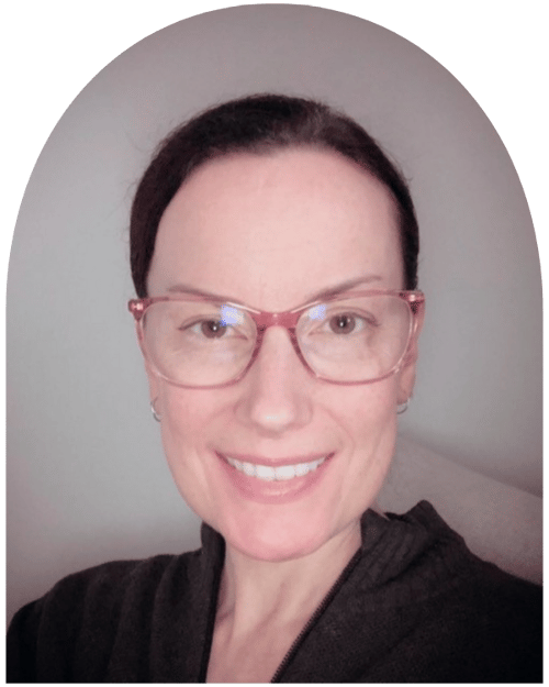 Therapist Profile Headshot - Carolyn Dorr - Therapist Social Worker Therapist Profile Headshot - Carolyn Dorr - Therapist Social Worker