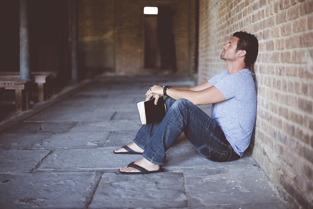 Who could benefit from therapy